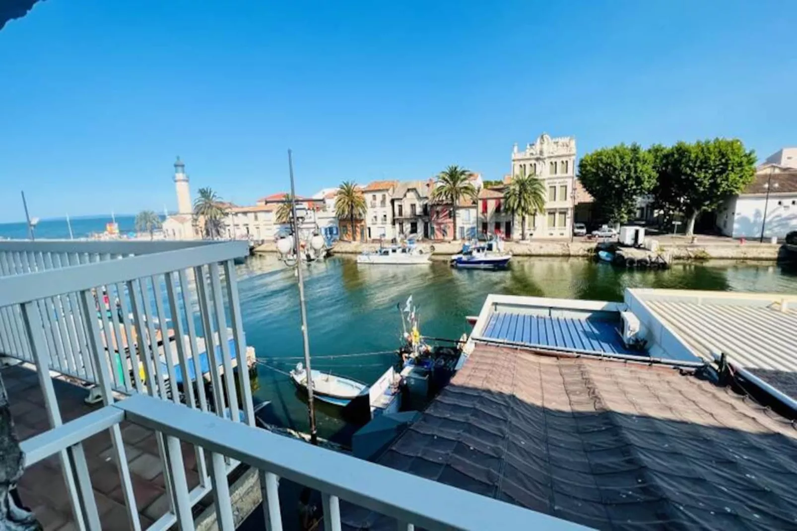 Résidence Terrasse Du Port -appartement 2 Chambres Avec Vue Sur Le Canal-Niet-getagd