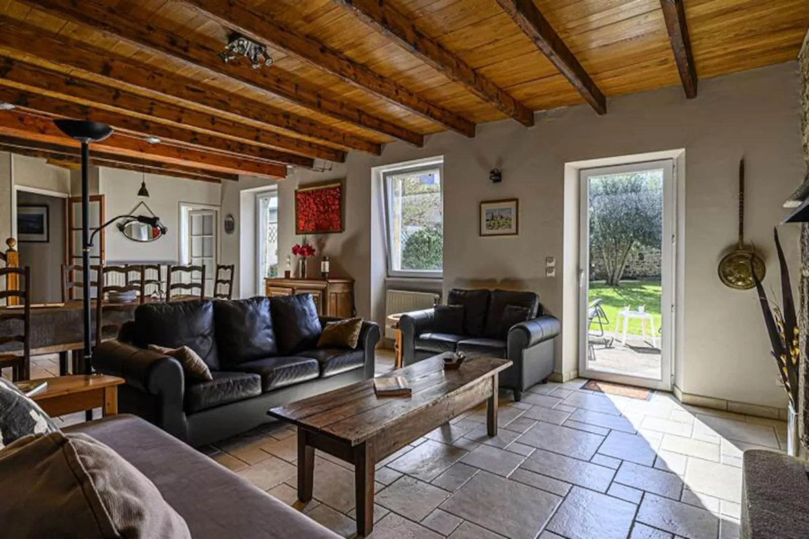 Résidence 13 Rue Brizeux-Niet-getagd