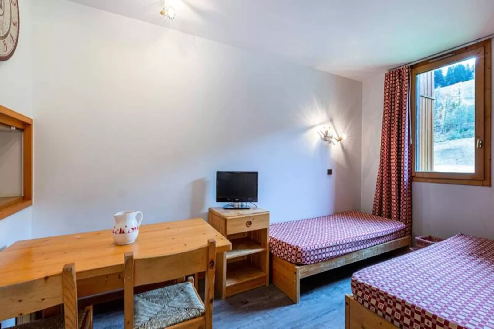 Résidence Roche Combe G-Niet-getagd