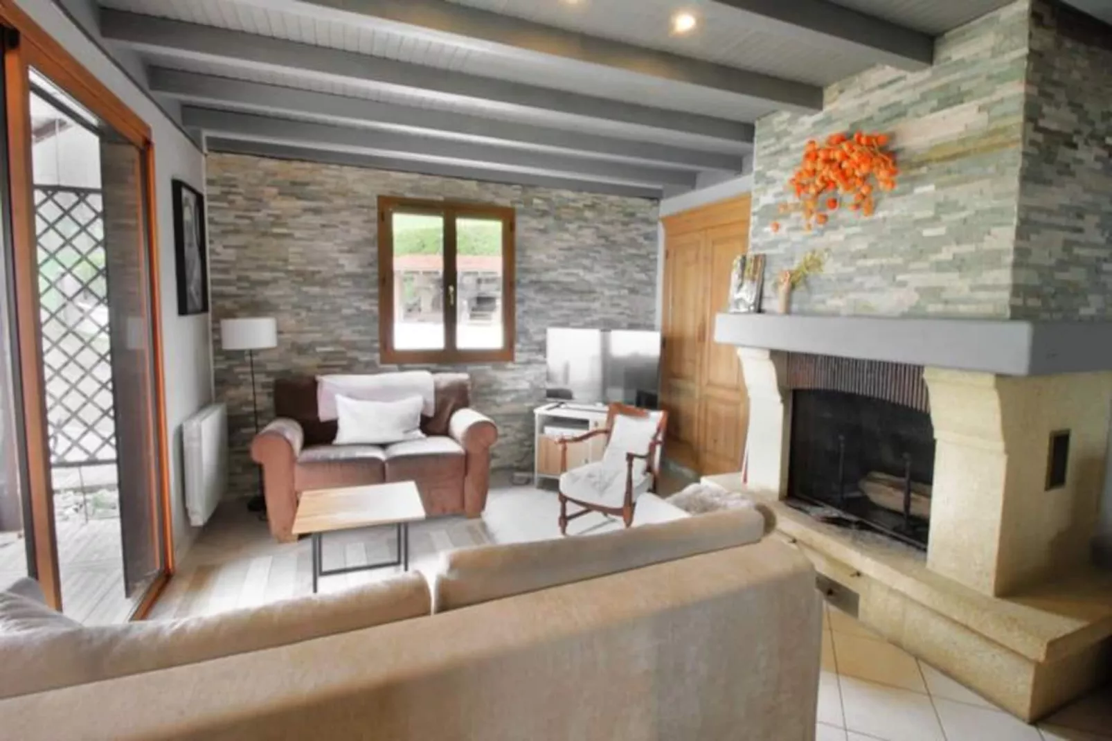 Le Petit Belv&eacute;d&egrave;re: Chalet Avec Piscine & Vue Lac-Niet-getagd