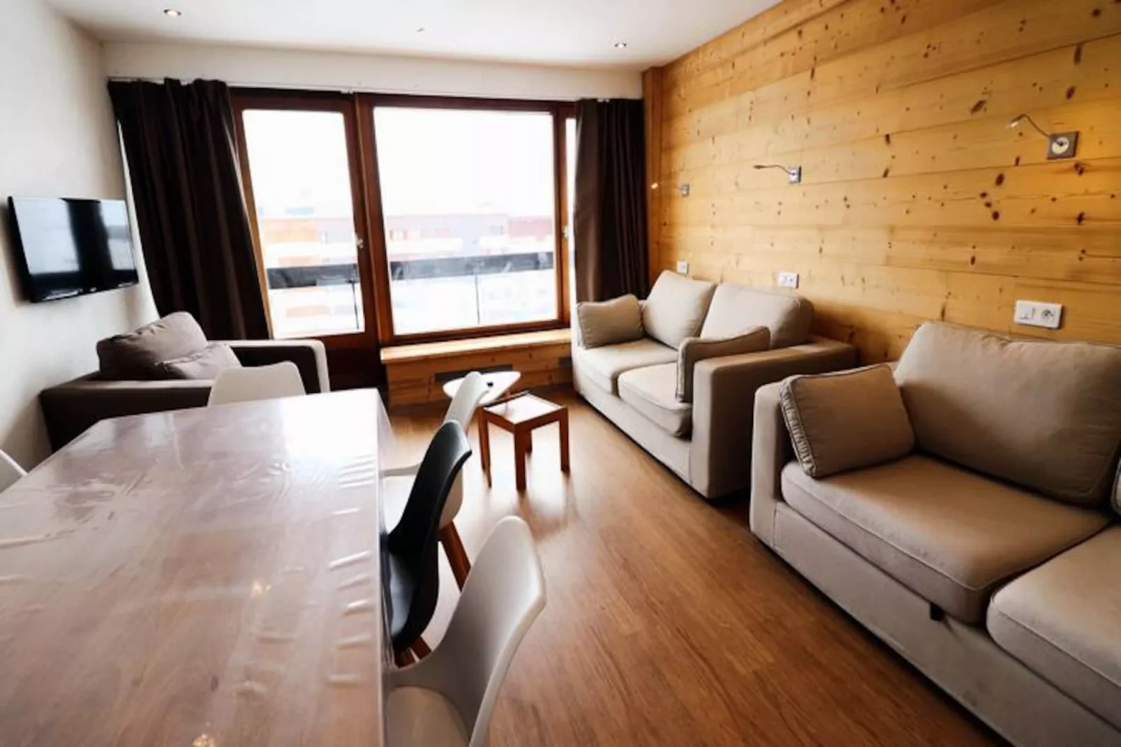 Résidence Bec Rouge-Niet-getagd