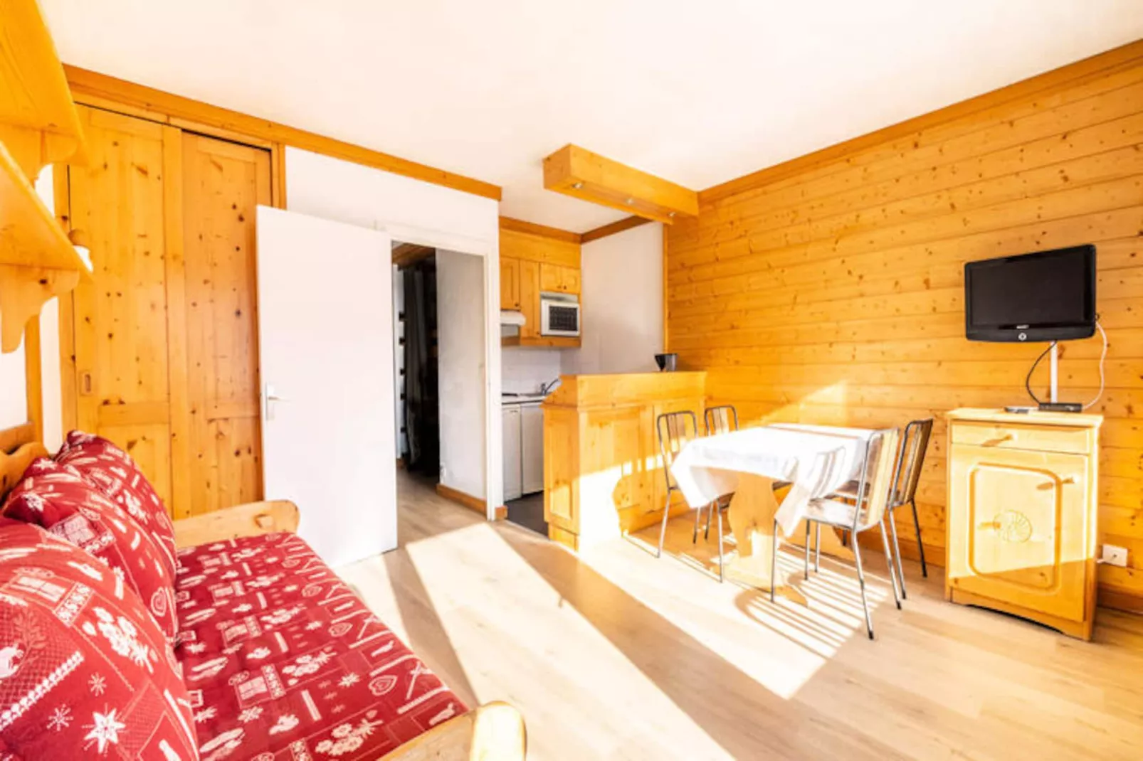 Résidence Bec Rouge-Niet-getagd