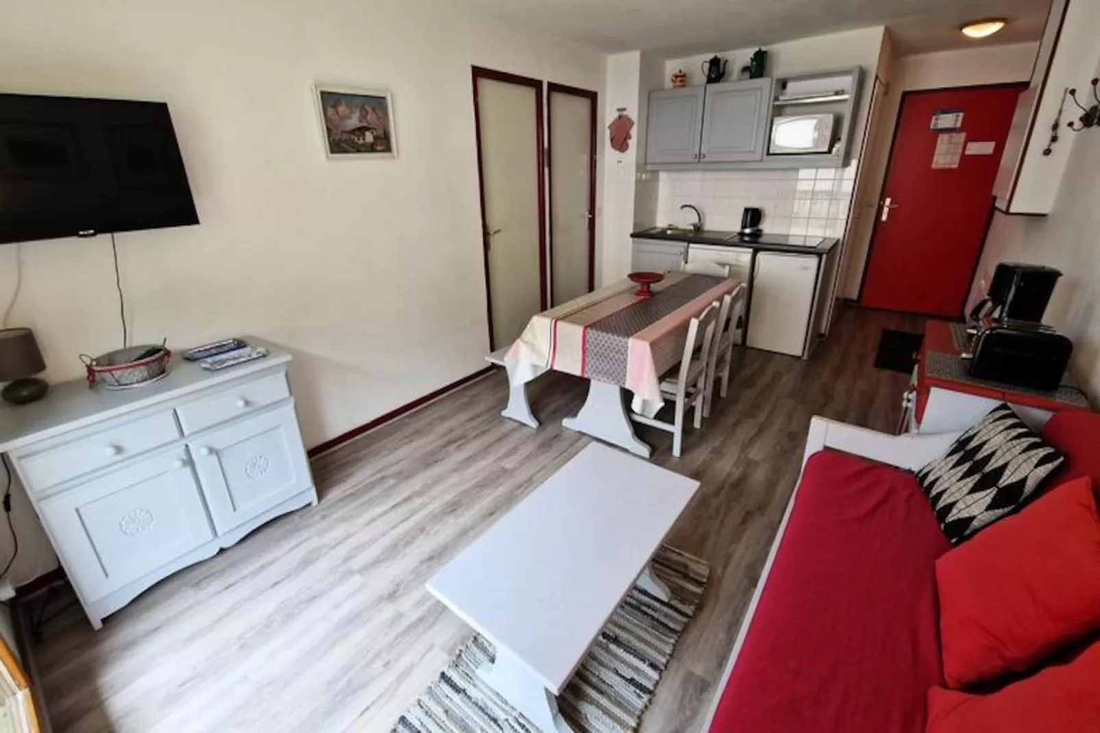 Résidence Le Cheval Blanc-Niet-getagd