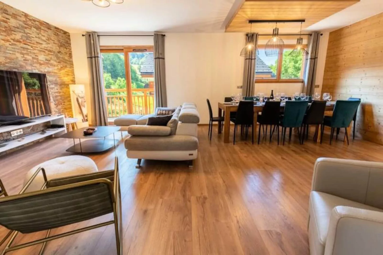 Chalet Ga&iuml;la-Niet-getagd