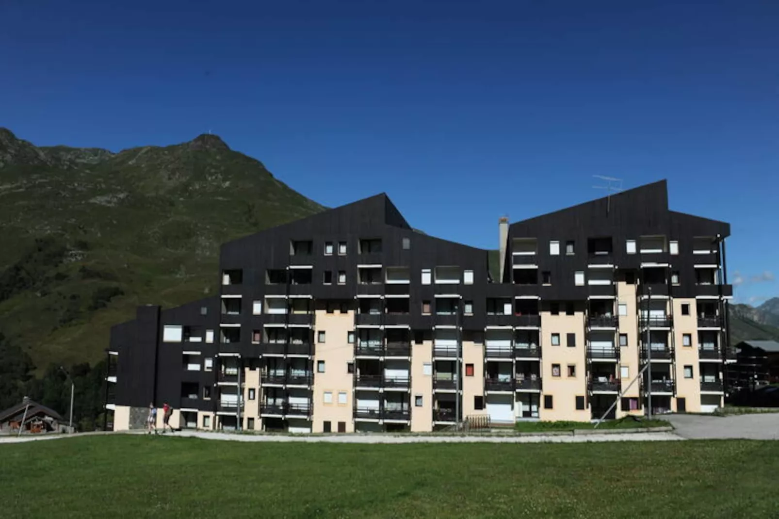 Résidence Villaret-Niet-getagd