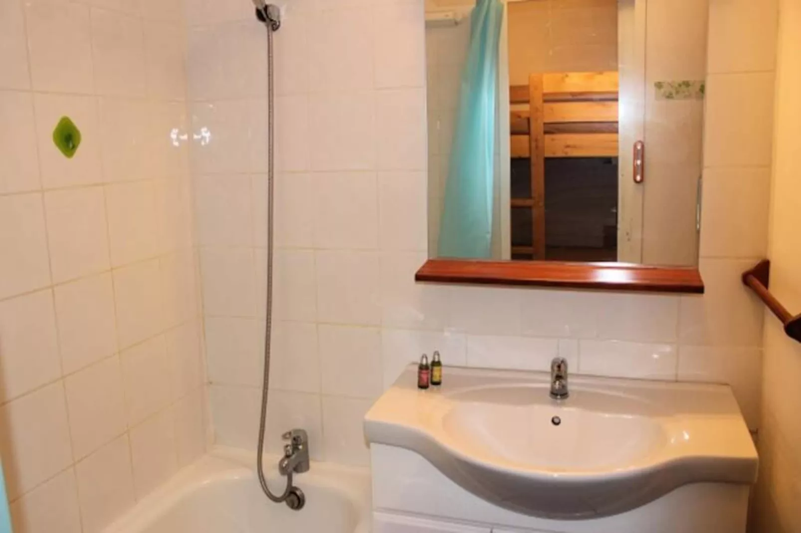 Résidence Neves-Niet-getagd