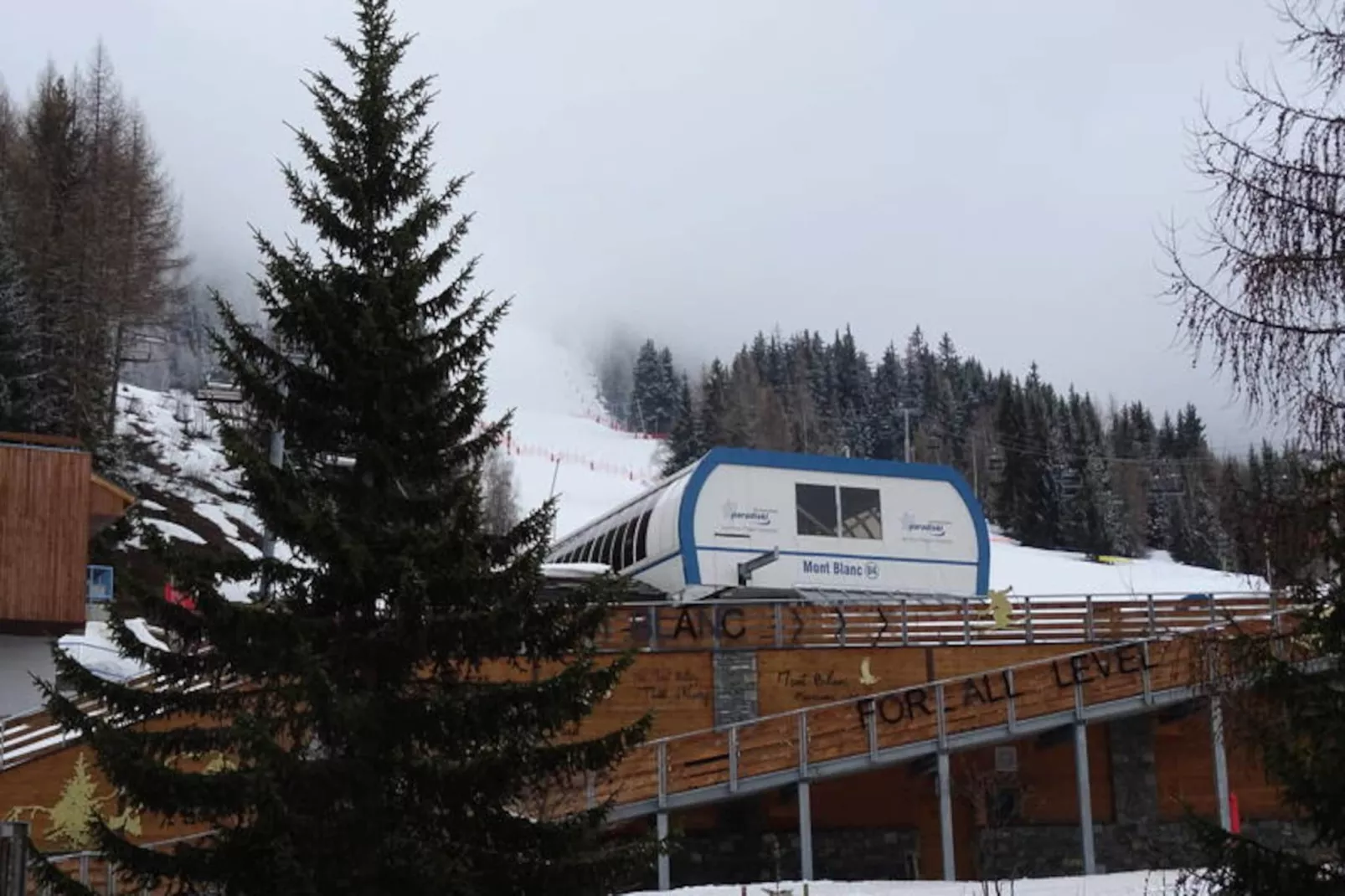 Residence 3 Arcs-Niet-getagd