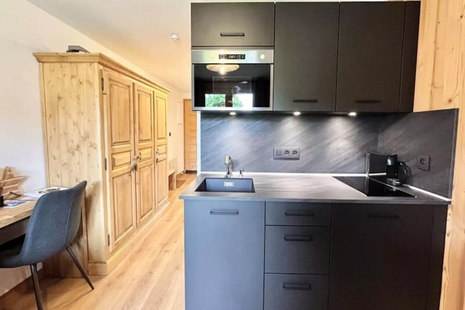 Les Chalets Des Pistes-Niet-getagd