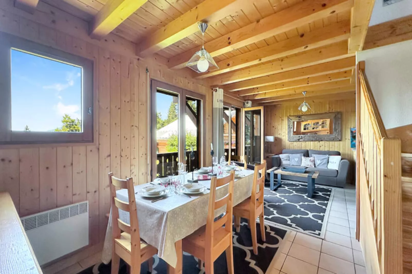 Chalets à Les Carroz-d'Arâches-Niet-getagd