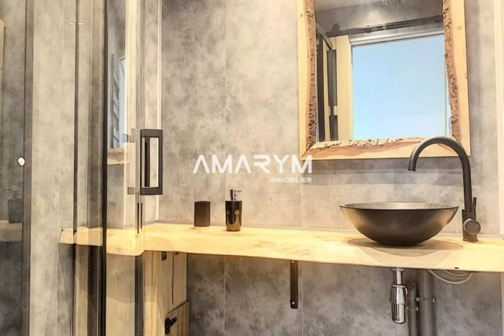 Résidence As 51 - Comme Un Poisson Dans L'eau-Niet-getagd