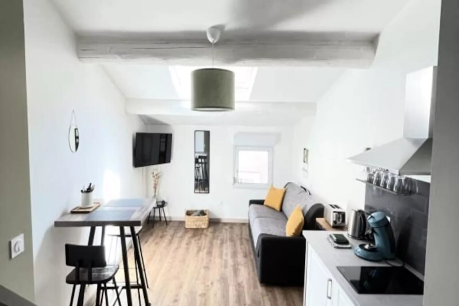 Sous Le Soleil De Provence-Niet-getagd