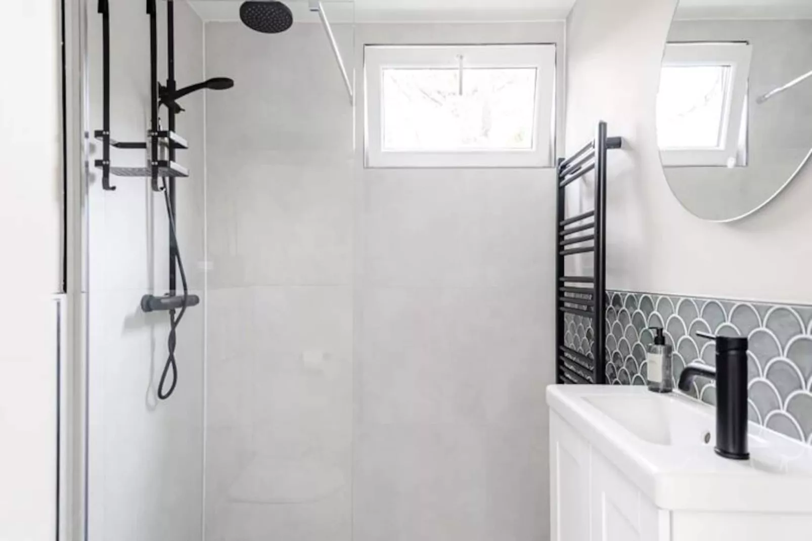 The Garden Suite-Niet-getagd