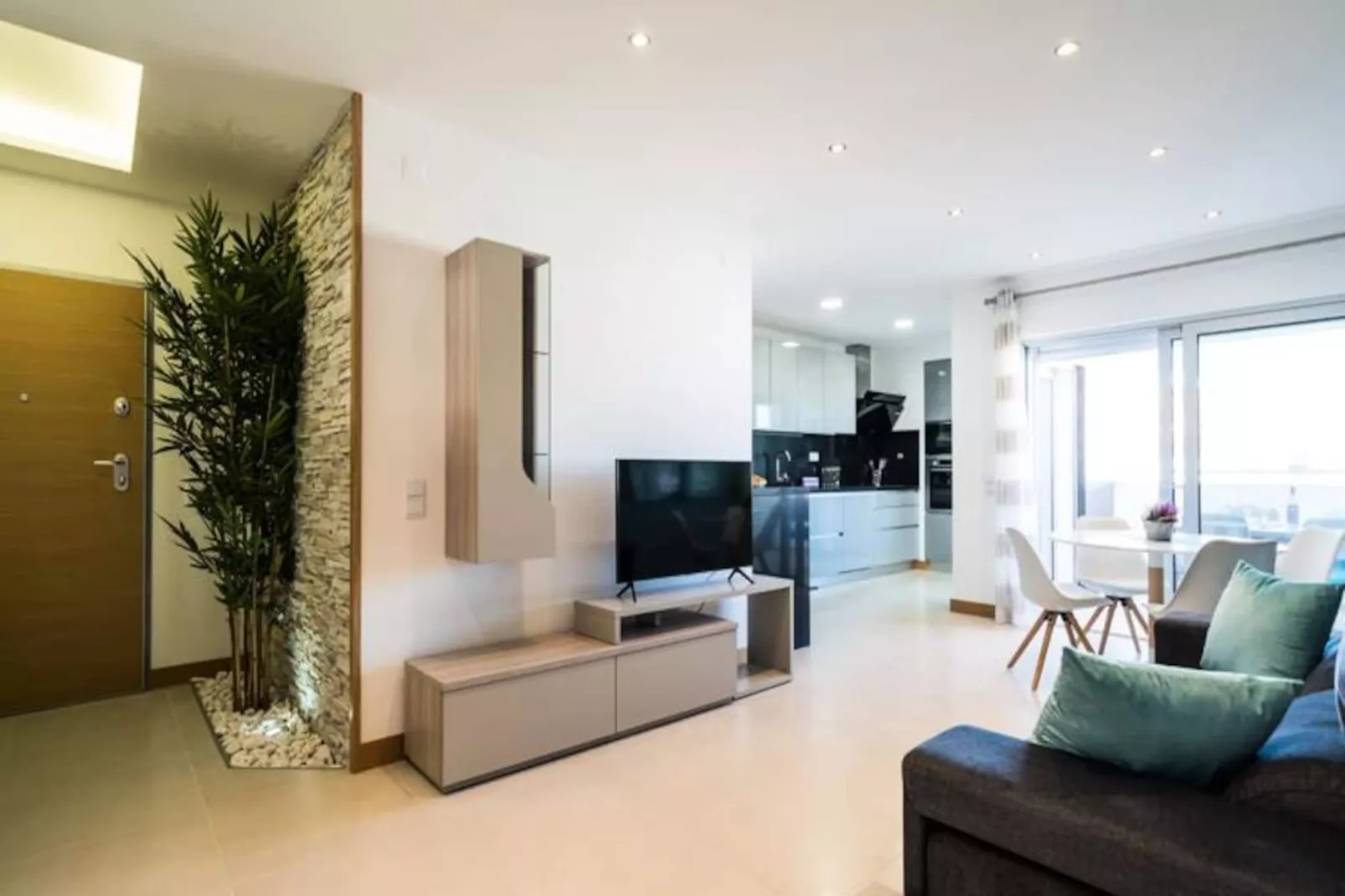 Coastal Haven Lagos-Niet-getagd