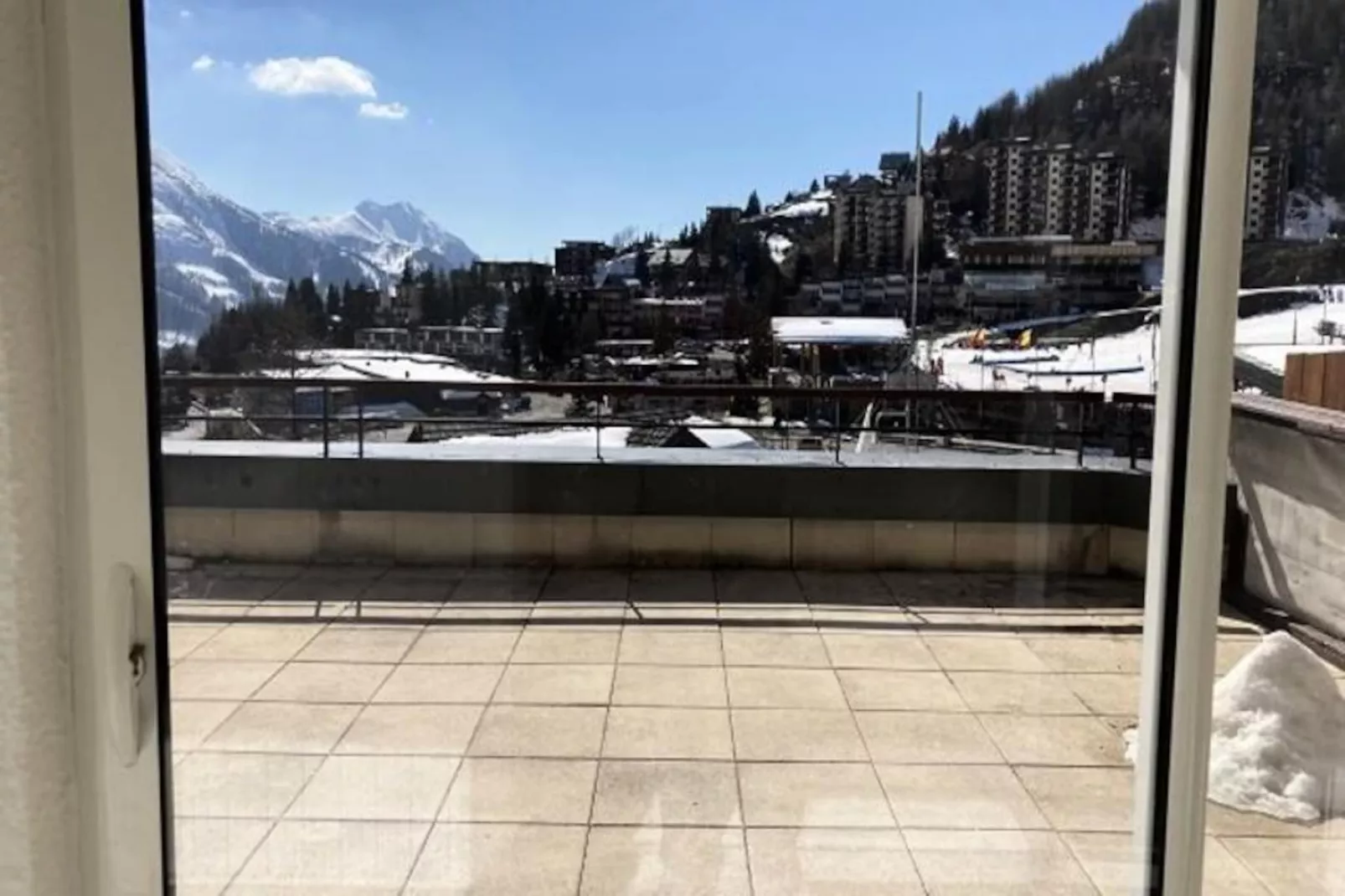 Résidence Rond-point-pistes Ii-Niet-getagd