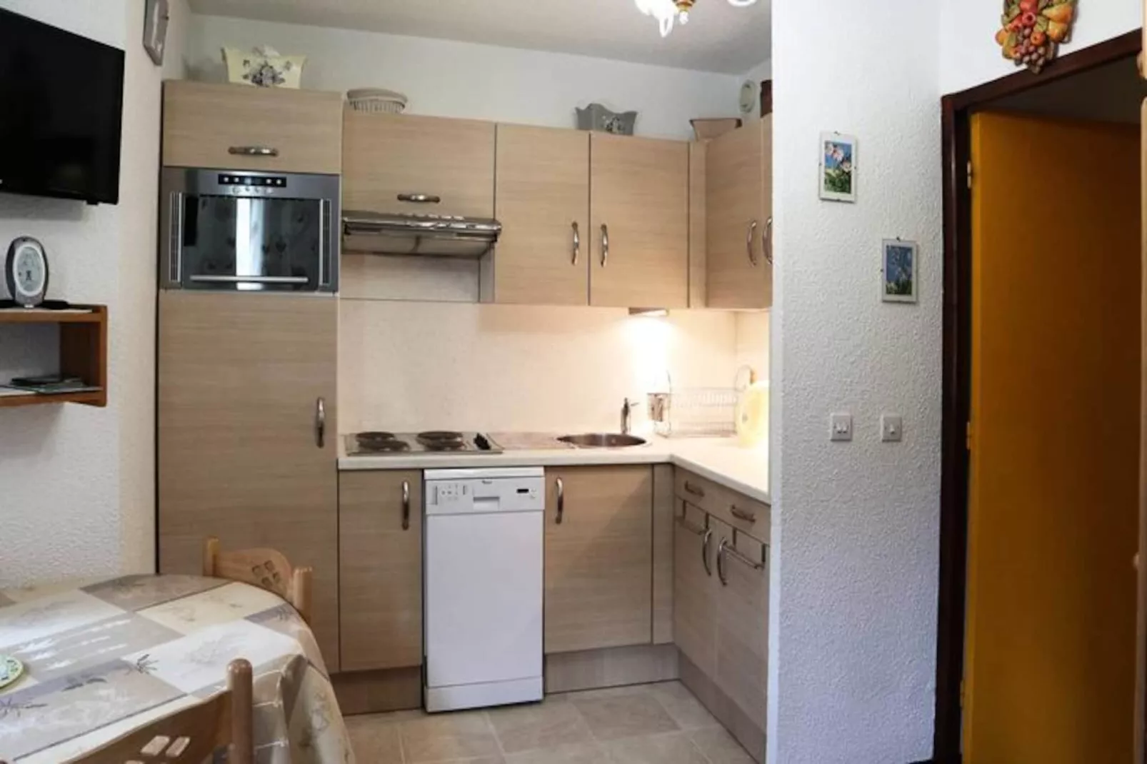 Résidence Balcon Orres-Niet-getagd