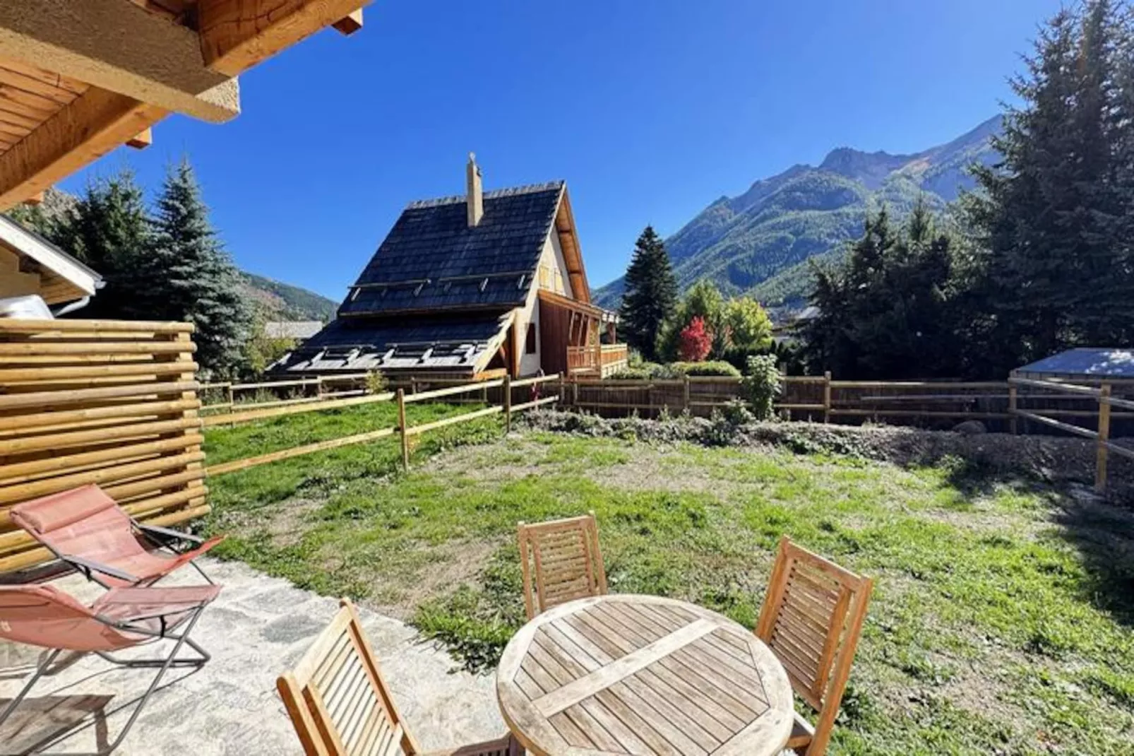 Résidence Violaine-Niet-getagd