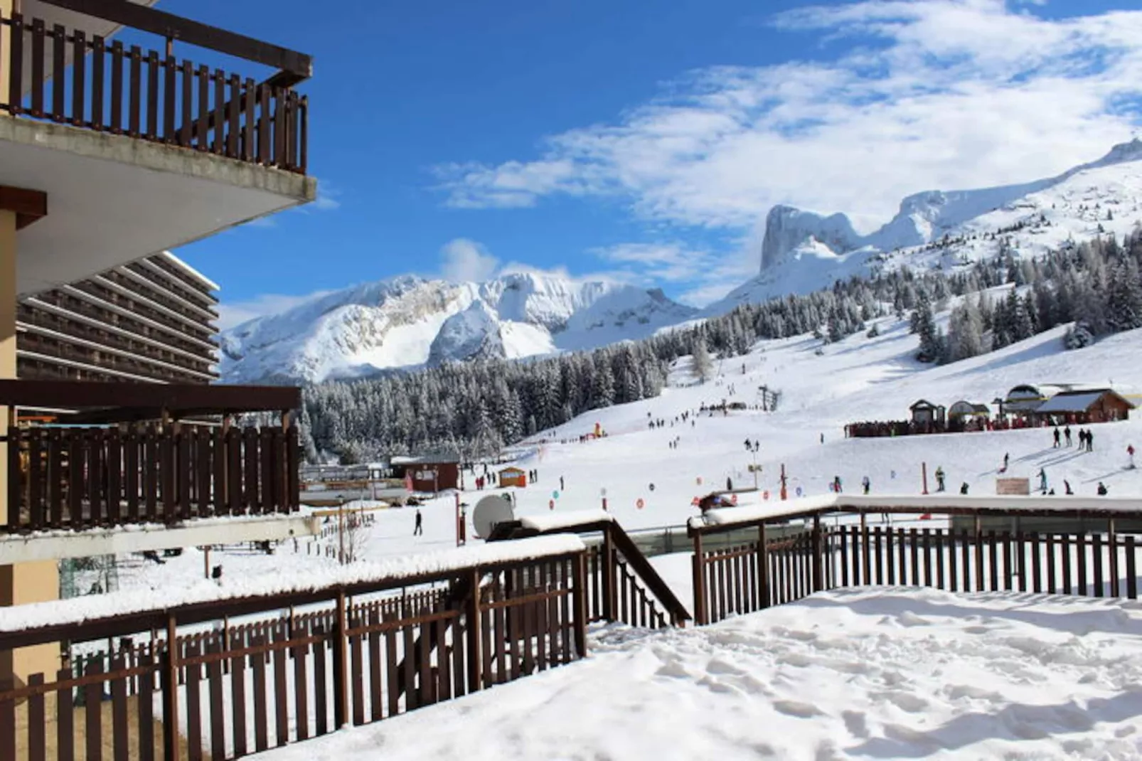 Résidence Le Bois D'aurouze-Niet-getagd
