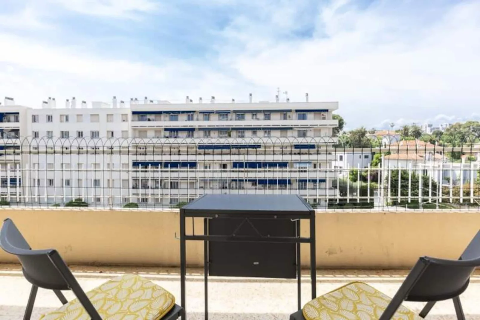 Résidence Centre D'antibes, Spacieux 3 Pièces Avec Terrasse Et Climatisation-Niet-getagd