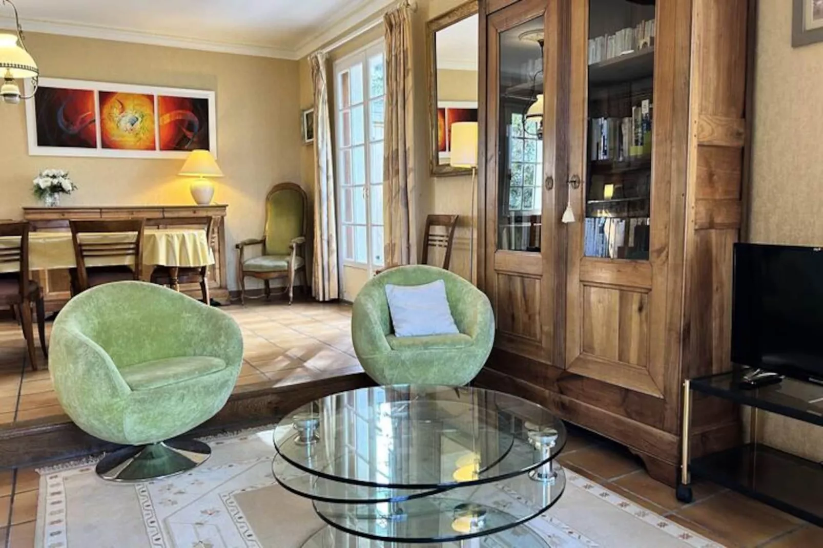 Résidence Les Hôpitaux-Niet-getagd