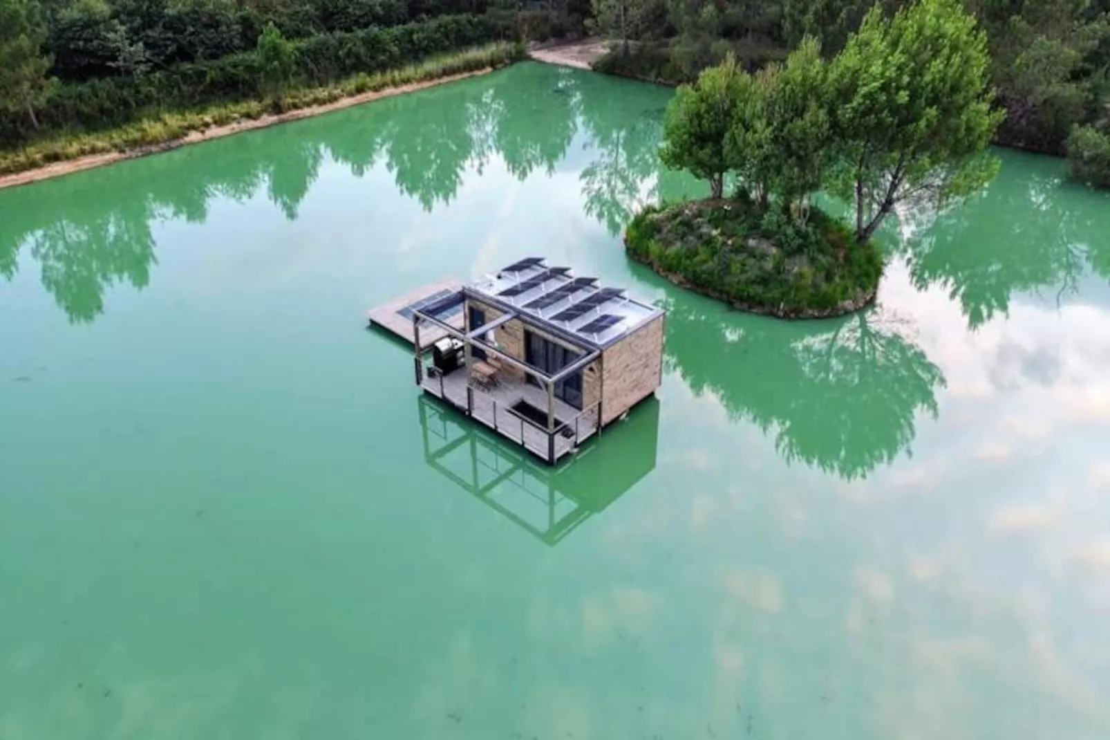 Lodge Sur L'eau En Dordogne-Niet-getagd