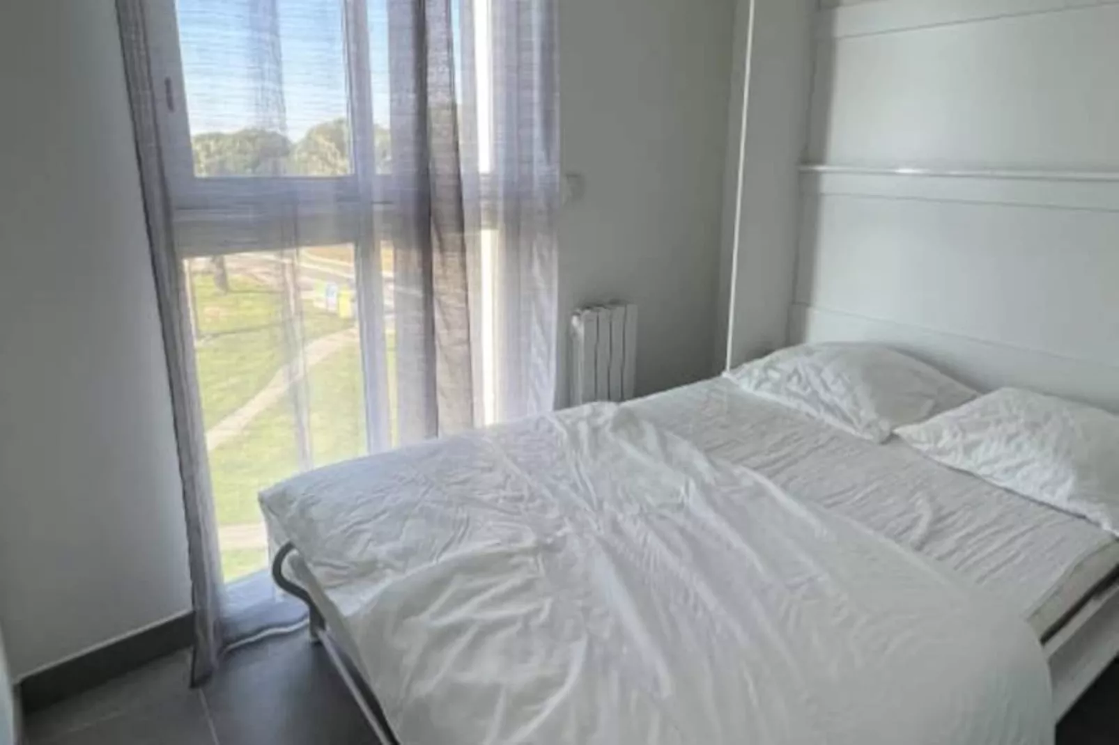 Résidence Les Pieds Dans Le Sable:  Appartement Vue Mer 1 Chambre 1 Cabine-Niet-getagd