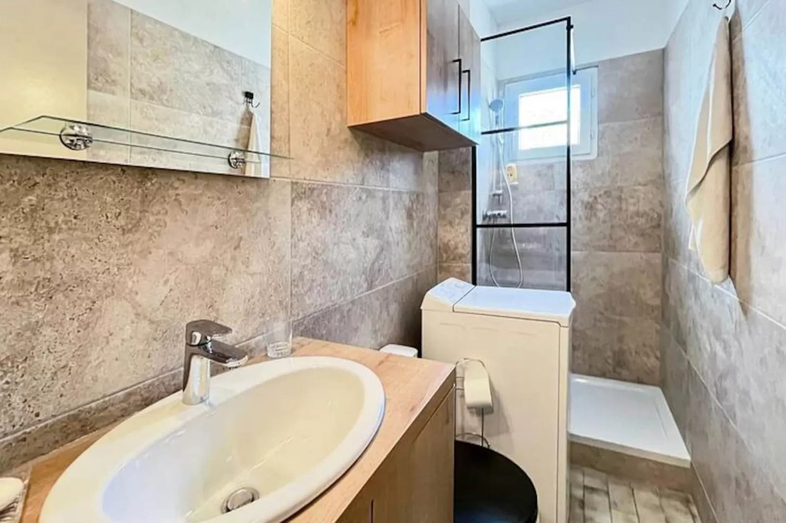 Résidence La Croisière-Niet-getagd