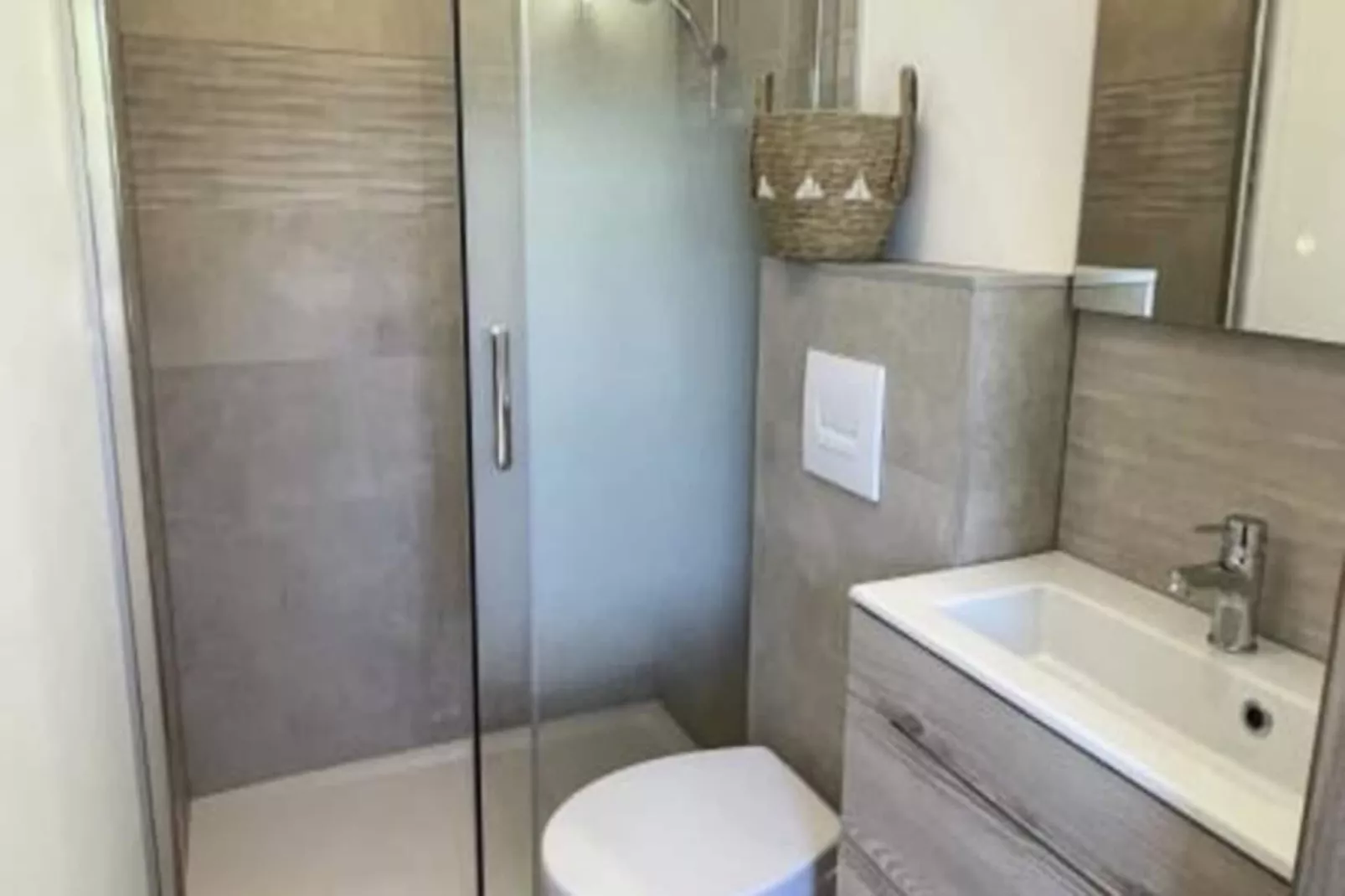 Résidence Le Lac Bleu Appt / Terr / Plage Priv&eacute;e Lac-Niet-getagd