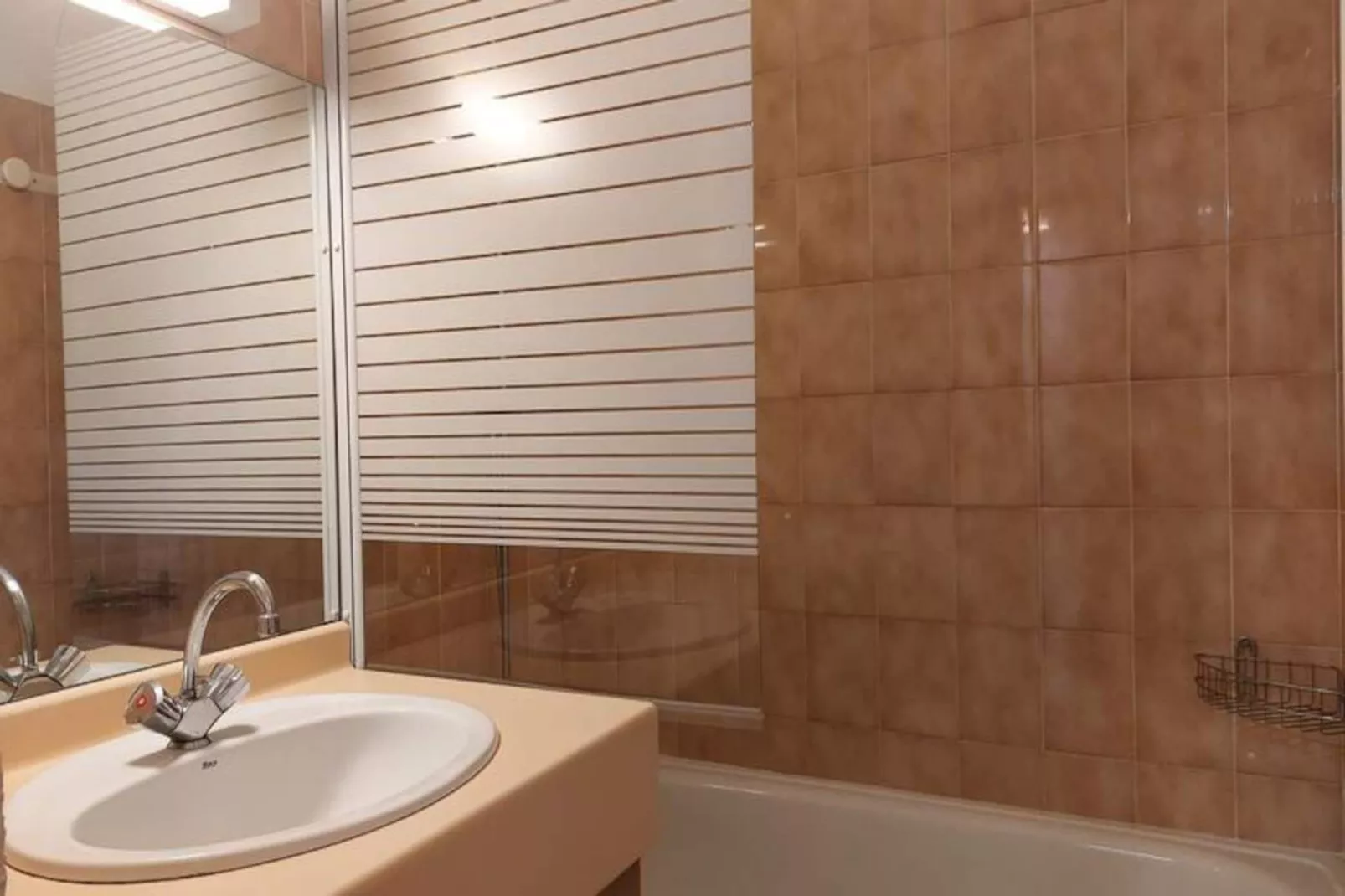 Résidence Aigle-Niet-getagd