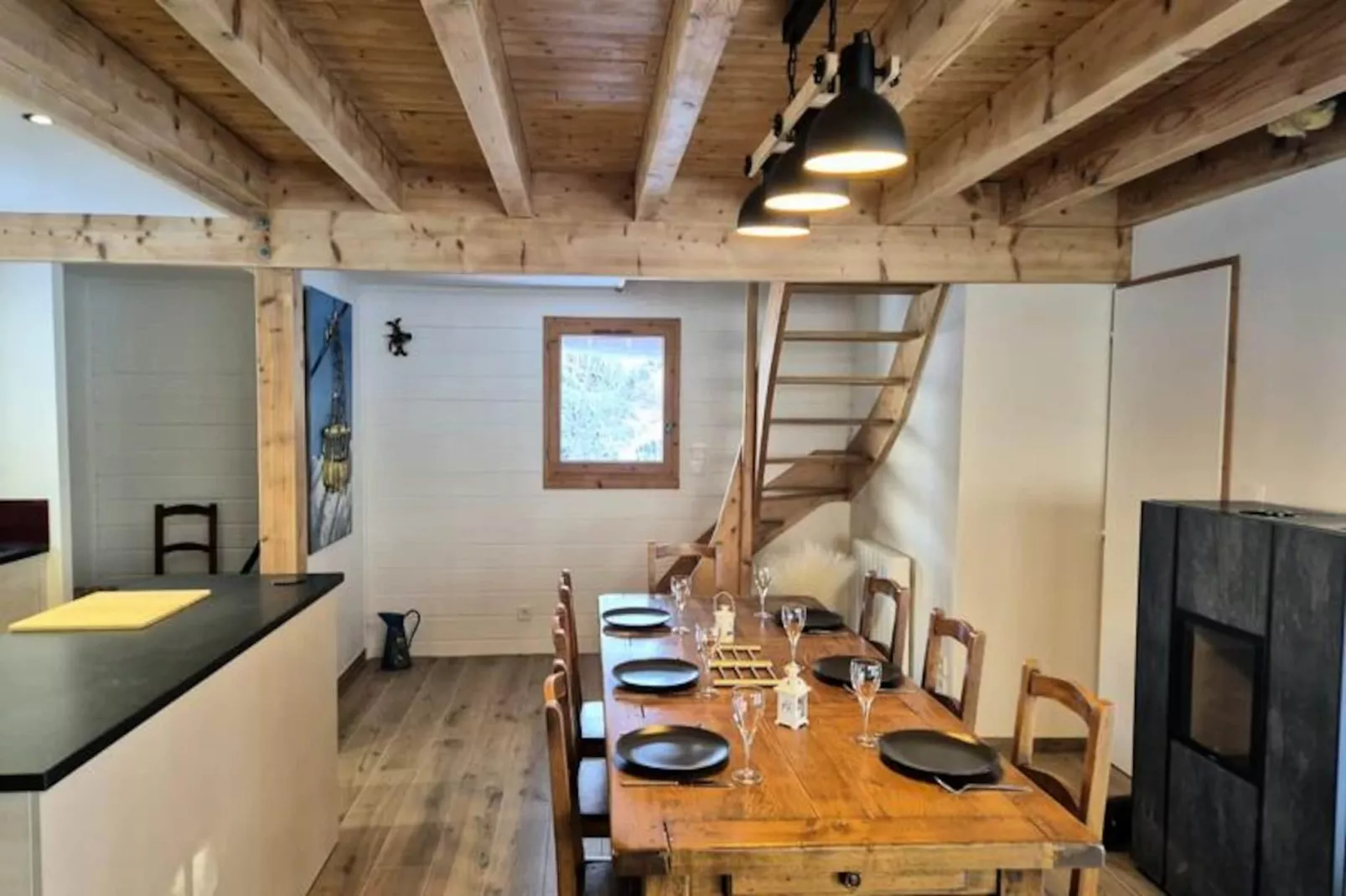 Nouveau ! Magnifique Chalet Nordique à La Féclaz - Idéal Pour 6 Personnes-Niet-getagd
