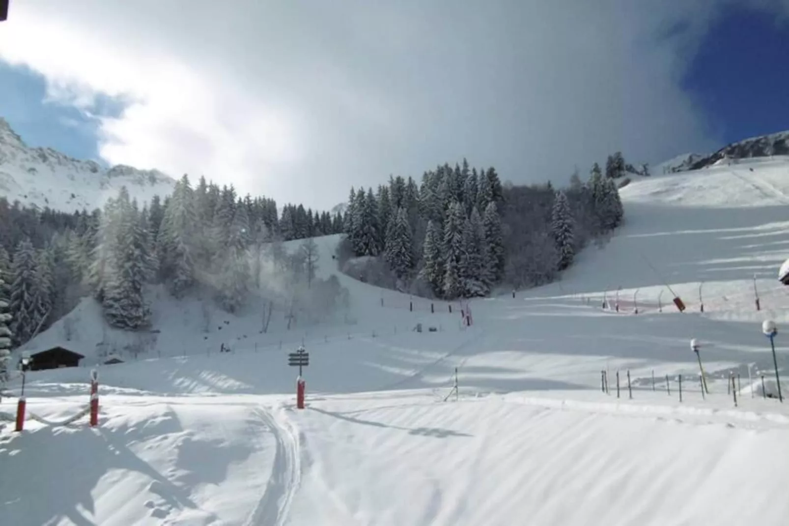 Résidence Roche Combe G-Niet-getagd