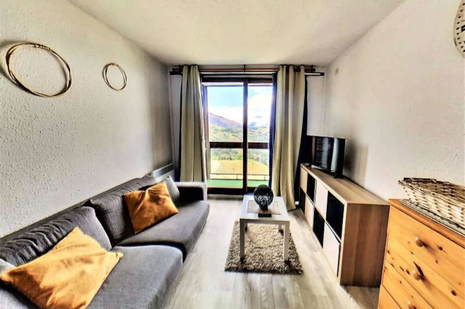 Résidence Lunik-Niet-getagd