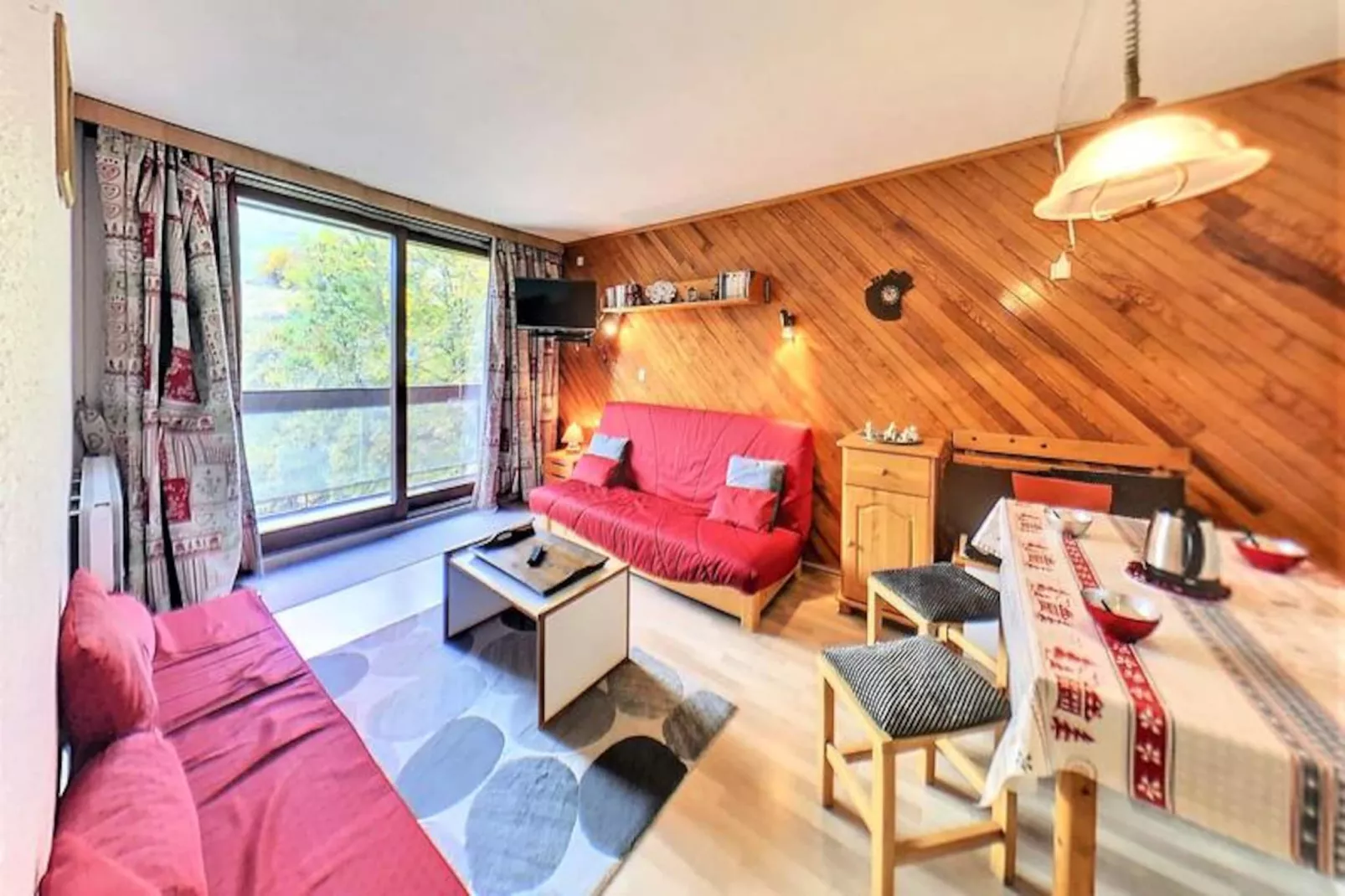 Résidence Lunik-Niet-getagd