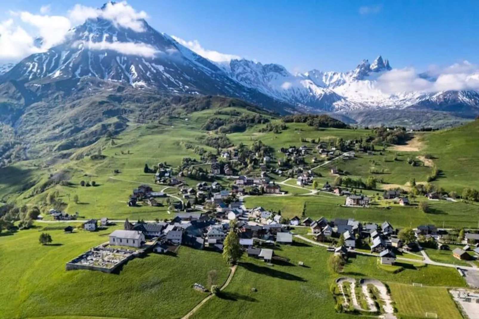 Résidence Duplex &agrave; Albiez-montrond Avec Terrasse - Niet-getagd