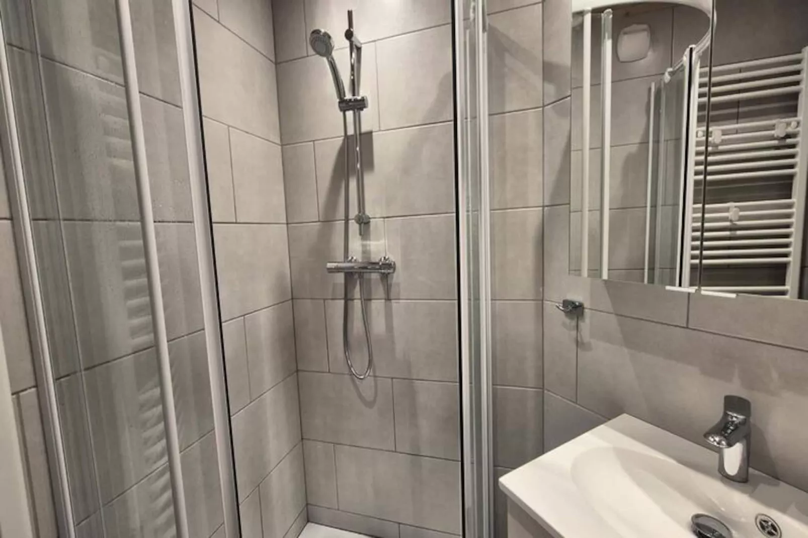 Résidence Curling B Tour-Niet-getagd