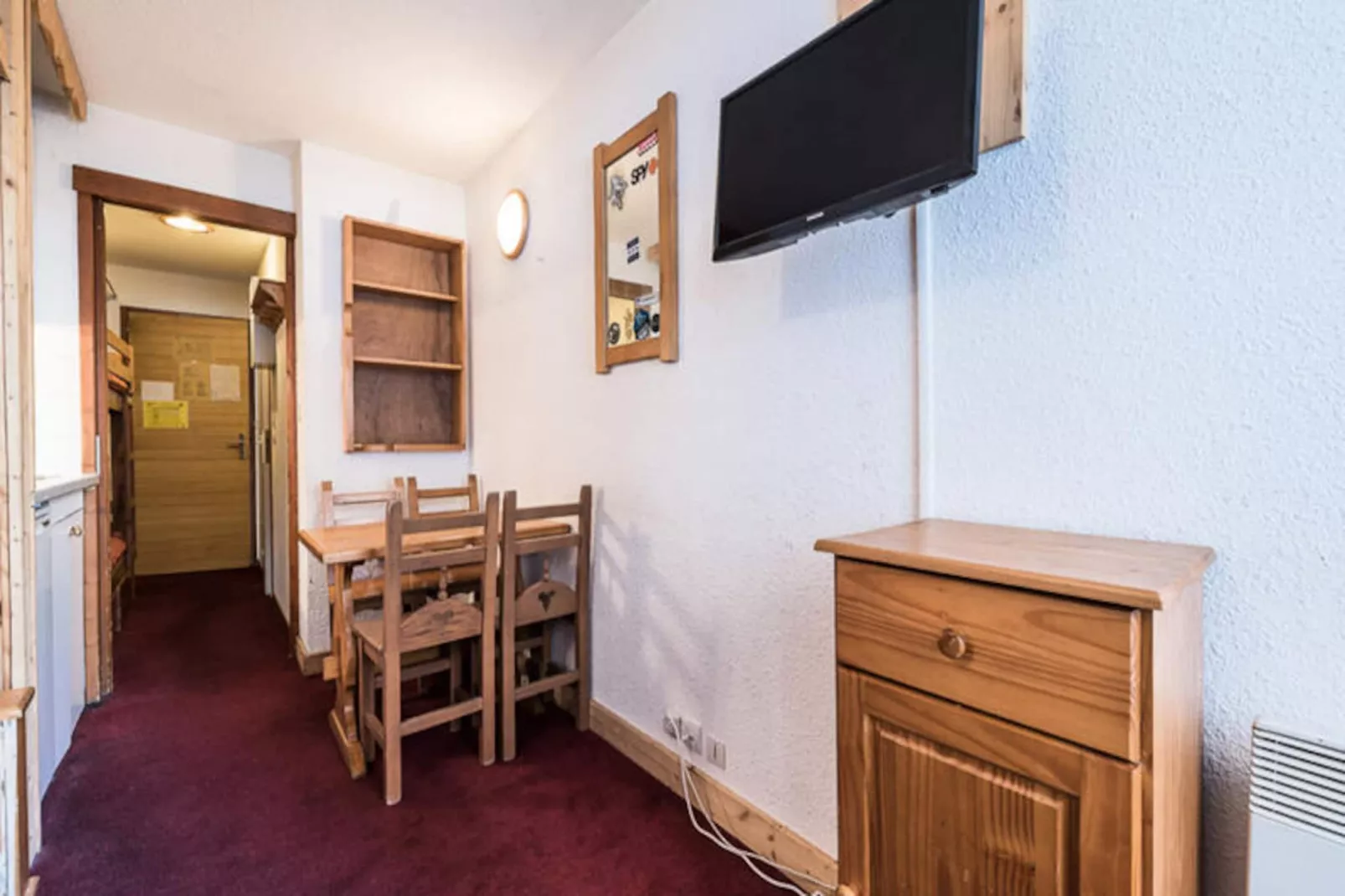 Chalet Club Iv - Blanchot-Niet-getagd