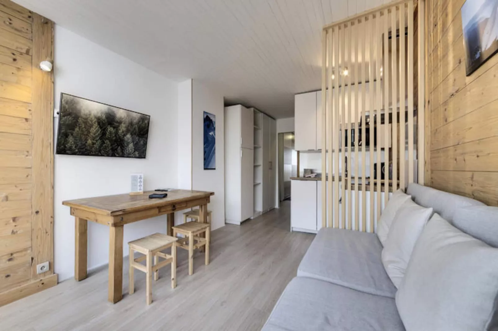 Résidence 2100 B-Niet-getagd