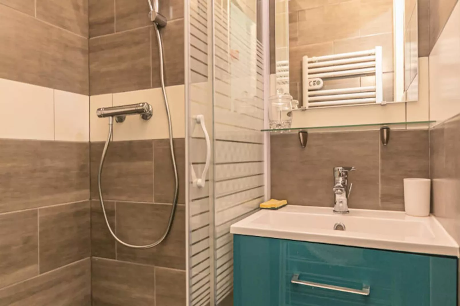 Résidence Setives-Niet-getagd