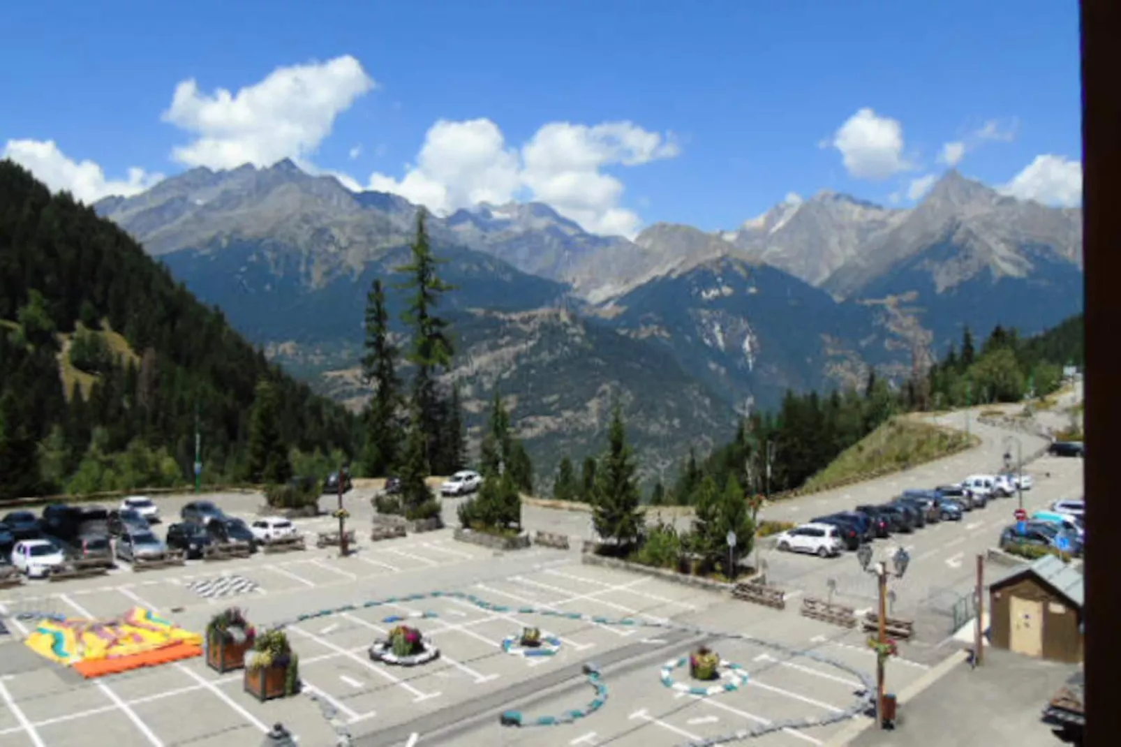 Résidence Melezets-Niet-getagd