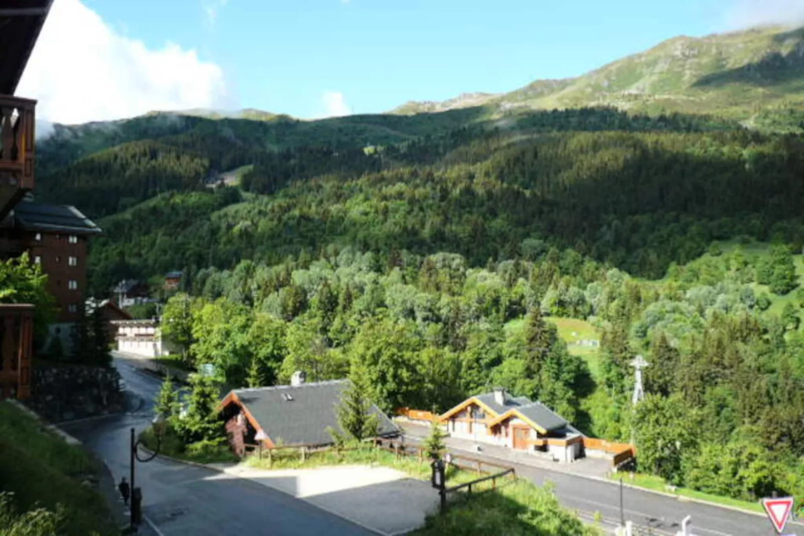 Résidence Tsanteleina-Niet-getagd