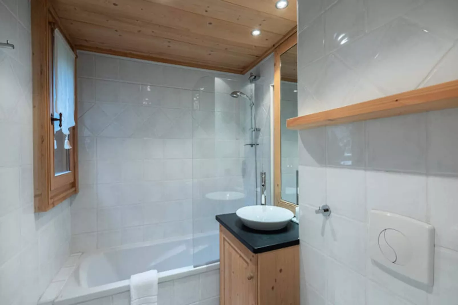 Résidence Pas Du Lac-Niet-getagd