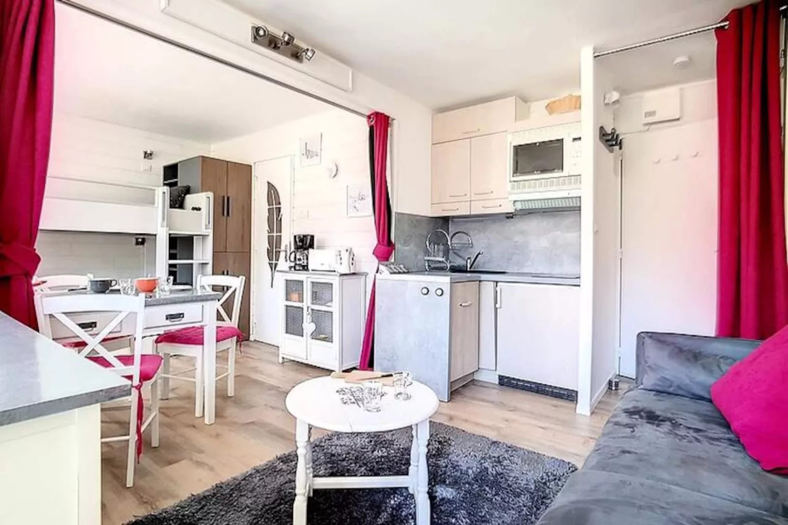 Résidence Les Lauzes-Niet-getagd