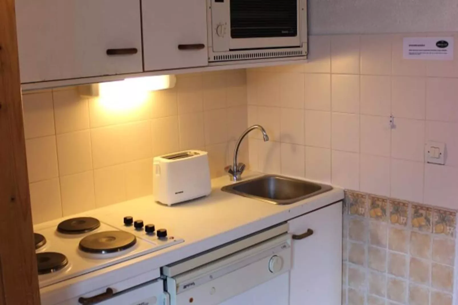 Résidence Reine Blanche-Niet-getagd