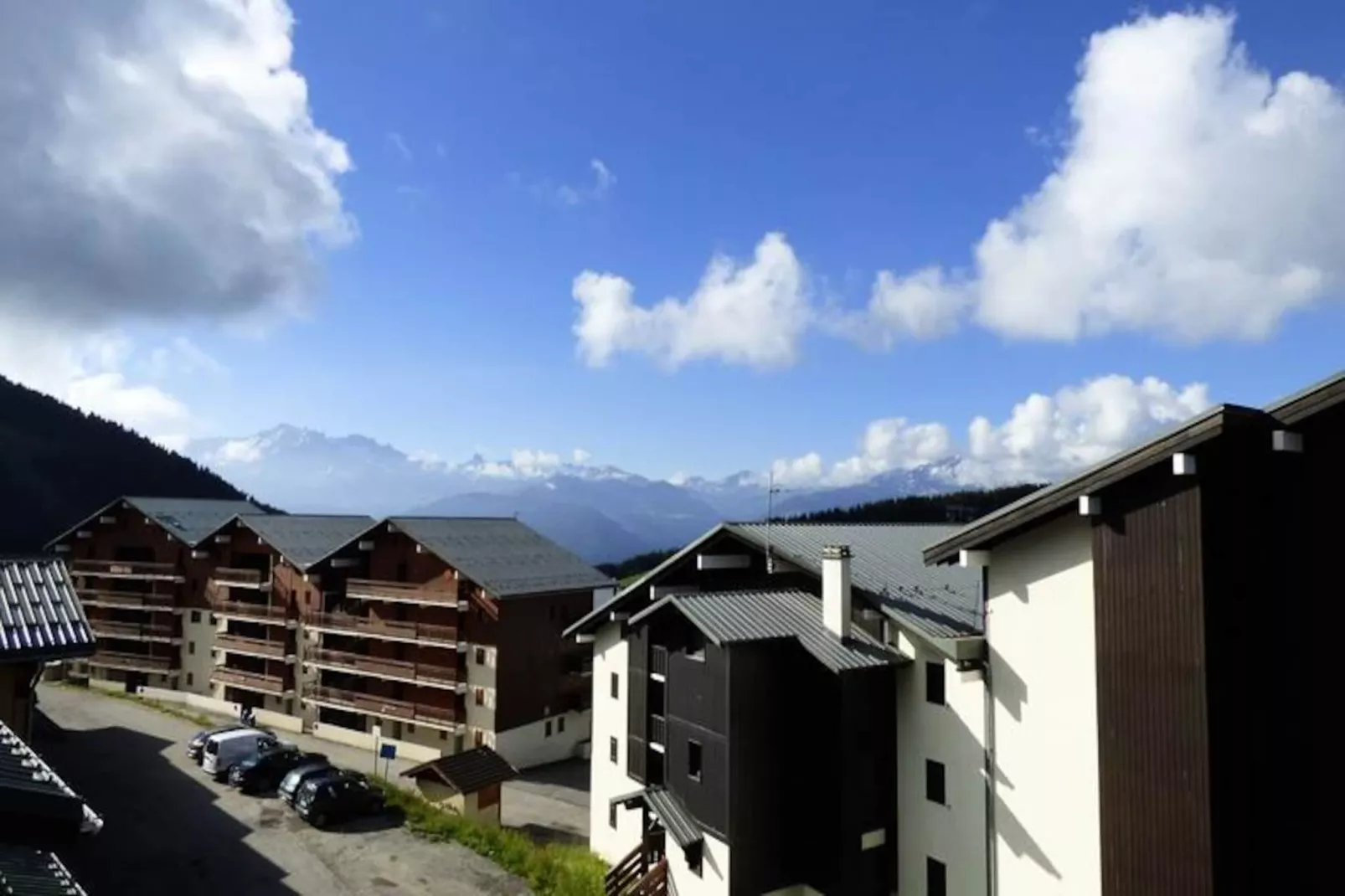 Résidence C.commercial Le Tavaillon-Niet-getagd