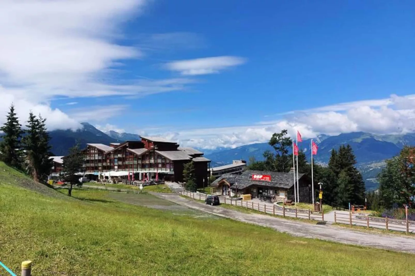 Résidence Tournavelles-Niet-getagd