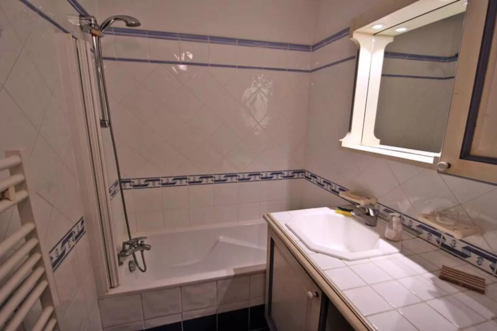 Résidence Port Marine - Niet-getagd