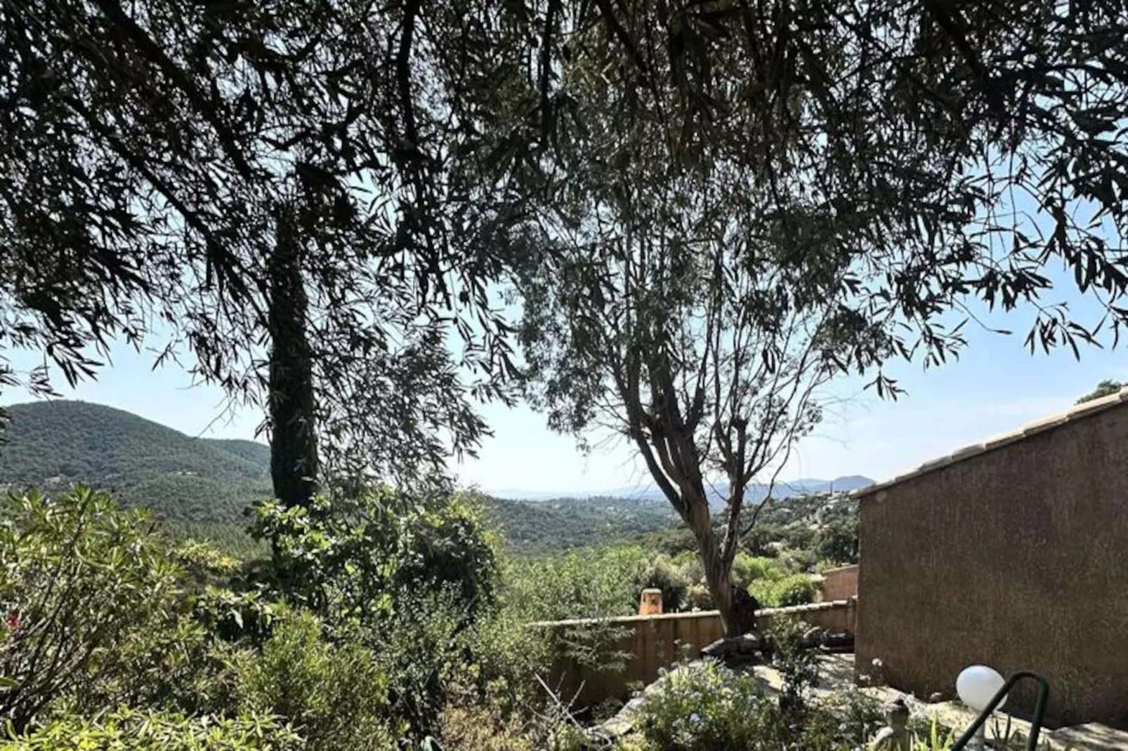 Résidence Mazet Gaspard-la Londe Les Maures-Niet-getagd