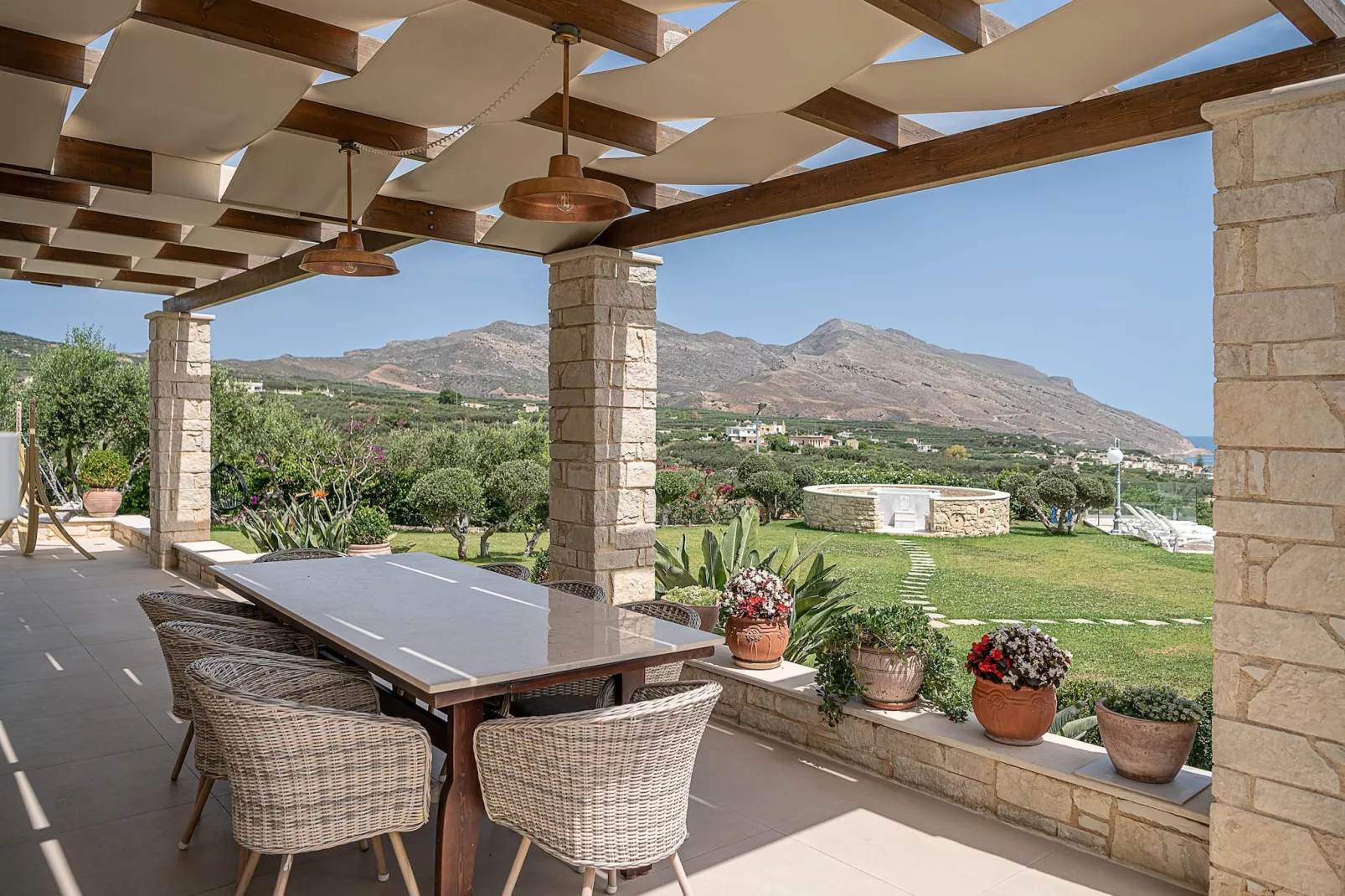 Villa Aloni 7prs-Eetkamer