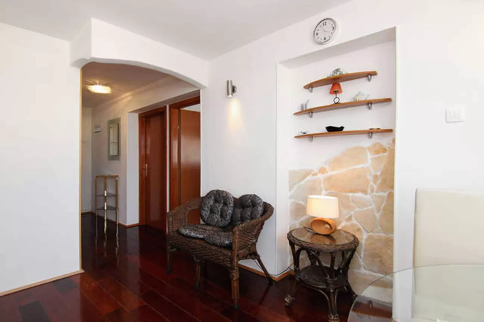 Hektorovic place-Hal-ontvangst