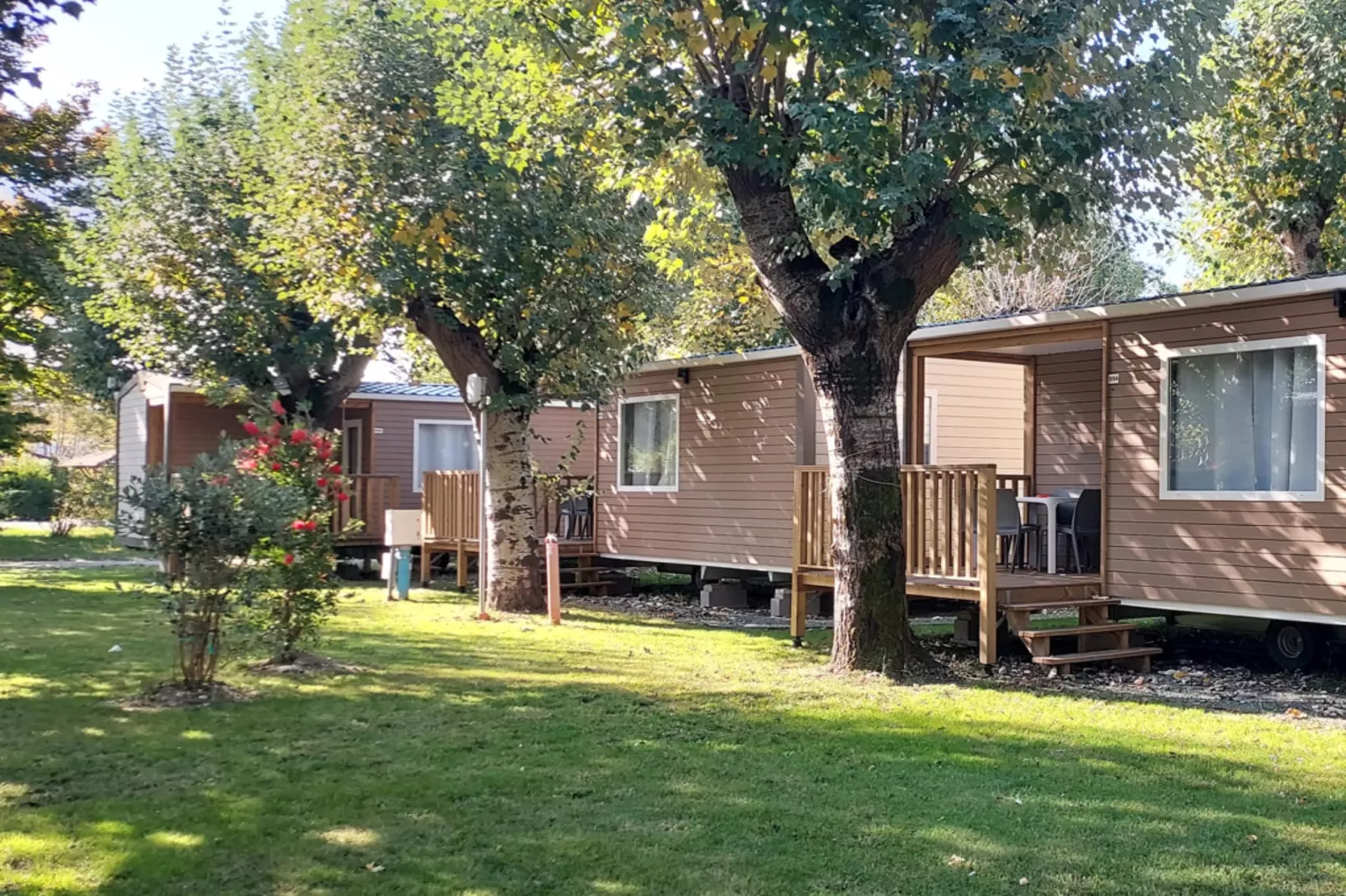 Camping Marina 3B // Mobile Home 5 Pax MH1-Buitenkant zomer