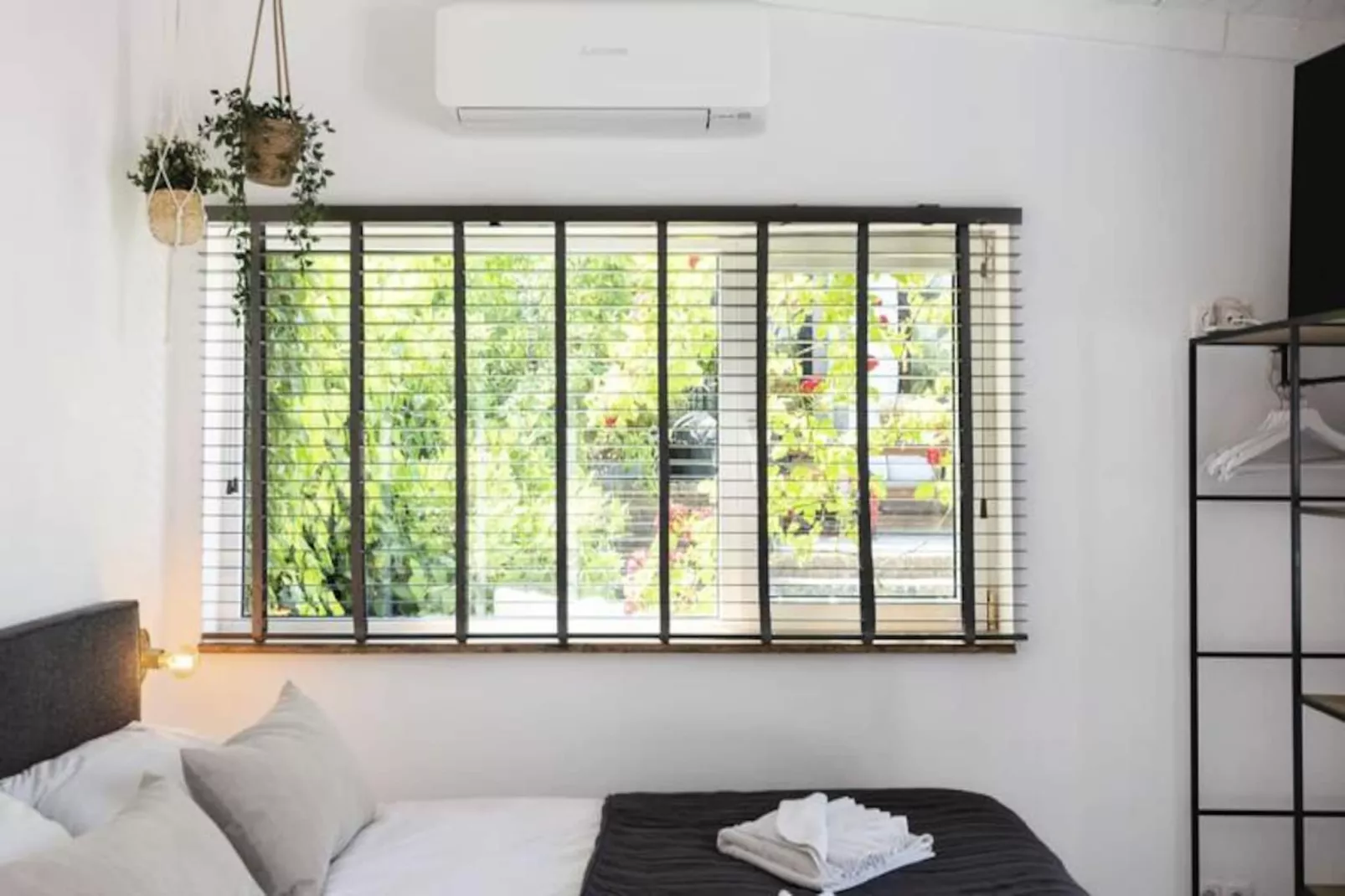 Little Beach House-Niet-getagd